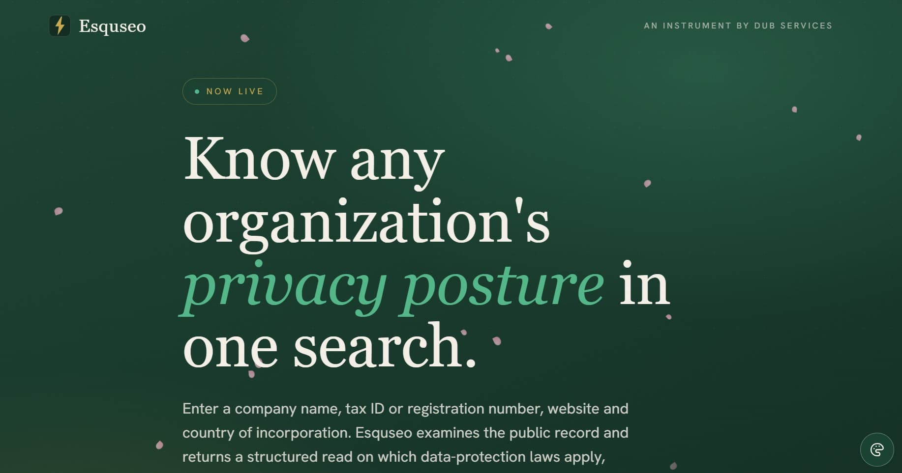 Esquseo in use